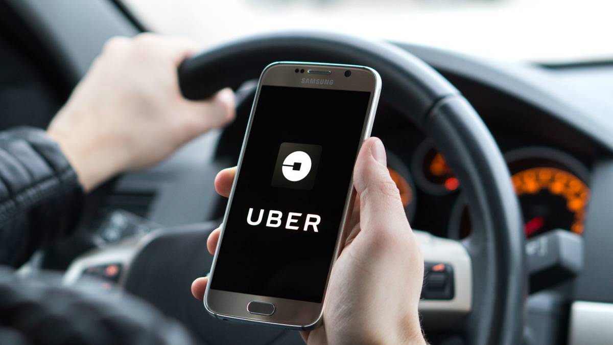 Funciona Uber en el aeropuerto de Ezeiza y Palomar?